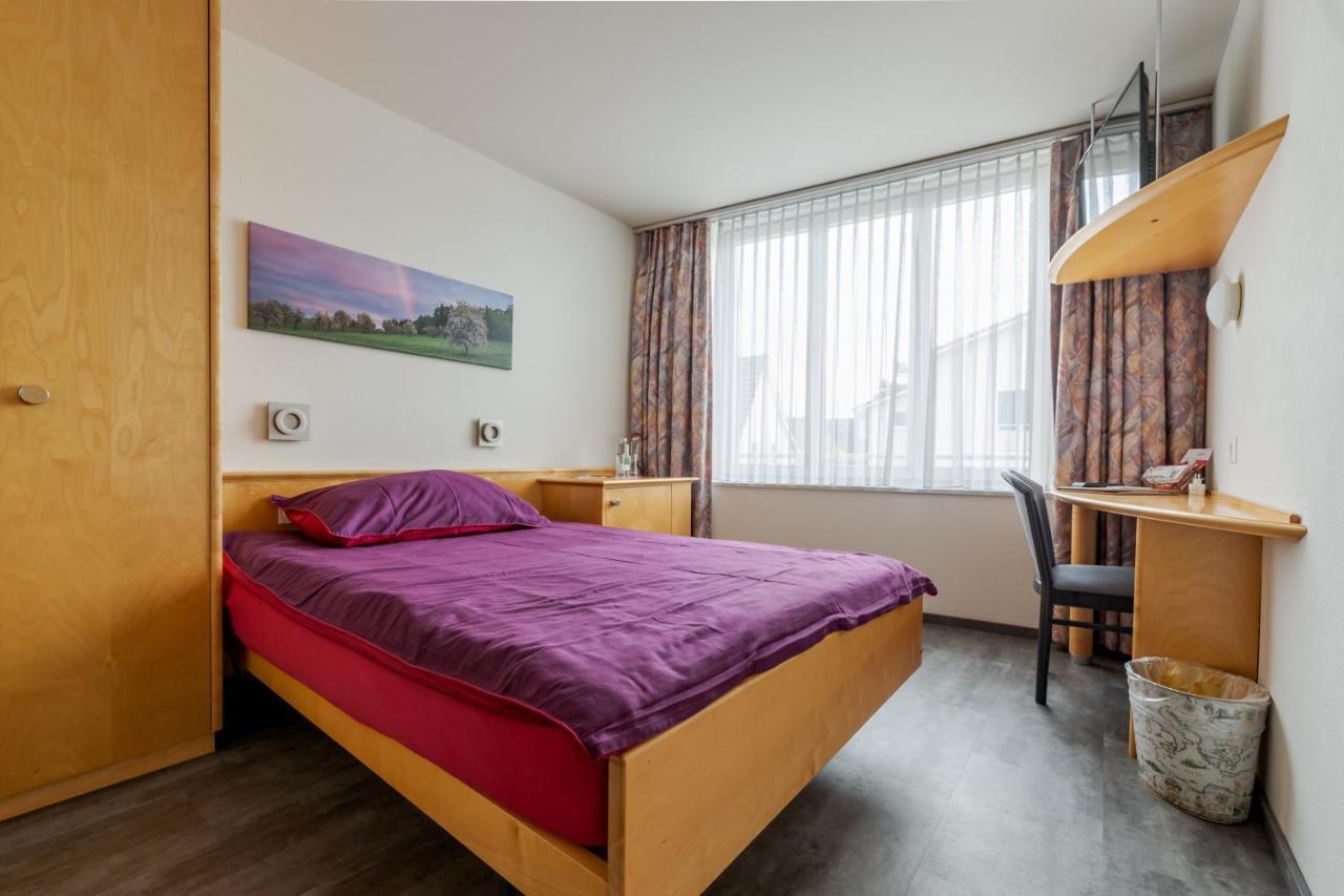 Hotel Rynach Reinach  Esterno foto